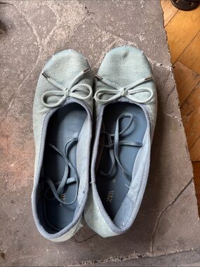 Zara Light Blue Denim Ballet Flats with Bow